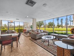 Picture of 5700 Escondida Boulevard S Unit 401, St Petersburg, FL 33715