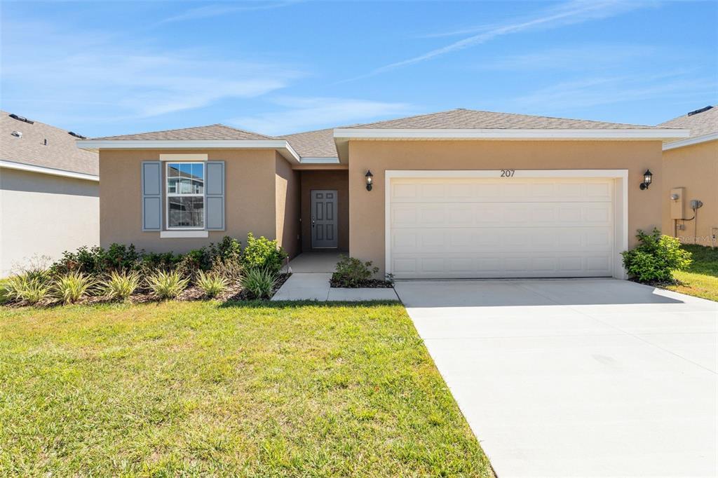 Picture of 4998 Abigail Drive, Lake Wales, FL 33859