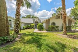 Picture of 2 Redbay Court W, Homosassa, FL 34446