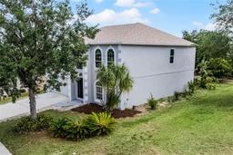 Picture of 520 Stonewall Avenue, Haines City, FL 33844