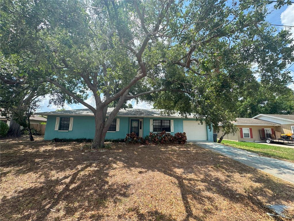 Picture of 4211 Sunny Land Drive, Lakeland, FL 33813