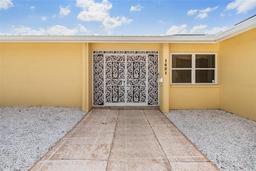Picture of 1421 Sea Gull Drive S, St Petersburg, FL 33707