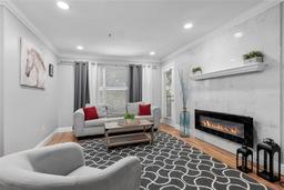 Picture of 11901 4Th Street N Unit 8207, St Petersburg, FL 33716