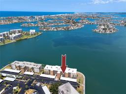 Picture of 7910 Sun Island Drive S Unit 404, South Pasadena, FL 33707