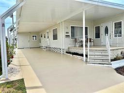 Picture of 11282 100Th Way Unit 92, Largo, FL 33773