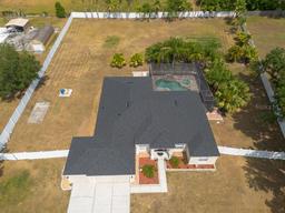 Picture of 1521 Avondale Ridge Drive, Plant City, FL 33567