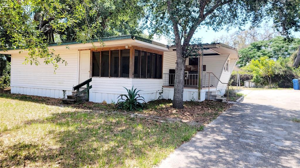 Picture of 10911 Ross Street, Tampa, FL 33610