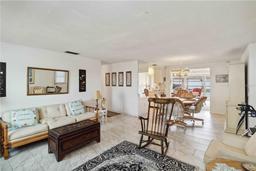 Picture of 577 Circlewood Drive Unit X7, Venice, FL 34293