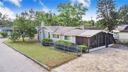 Picture of 6704 N Branch Avenue, Tampa, FL 33604