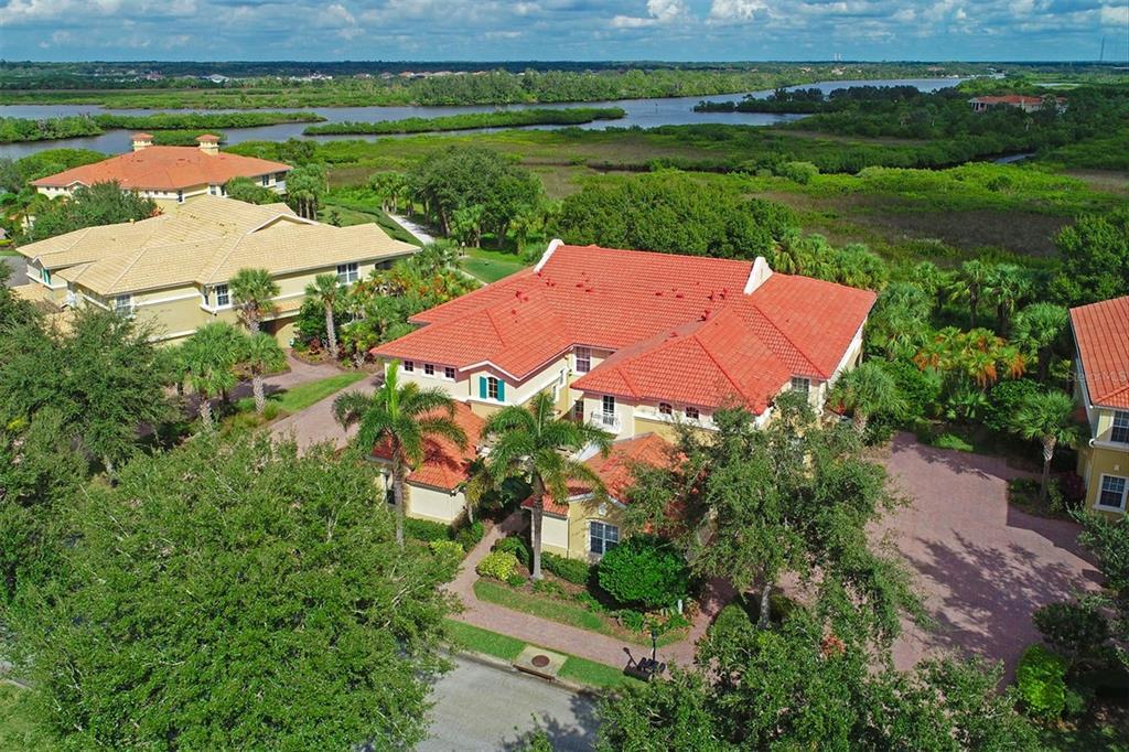 Picture of 935 River Basin Court Unit 102B, Bradenton, FL 34212
