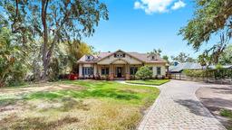 Picture of 2621 Stearns Road, Valrico, FL 33596