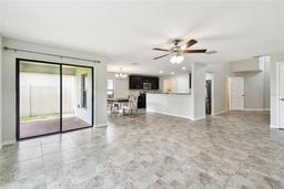 Picture of 1009 Wynnmere Walk Avenue, Ruskin, FL 33570