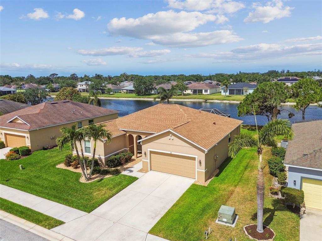 Picture of 327 64Th Avenue Circle E, Bradenton, FL 34203