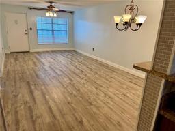 Picture of 1020 85Th Avenue N Unit 223, St Petersburg, FL 33702