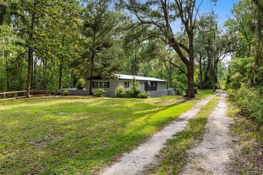 Picture of 5021 W University Avenue, Gainesville, FL 32607