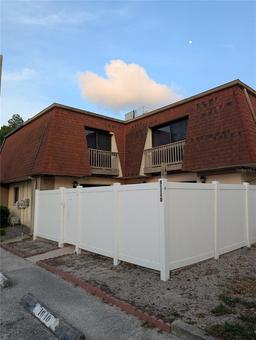 Picture of 8114 Oak Trace Way Unit D, Tampa, FL 33634