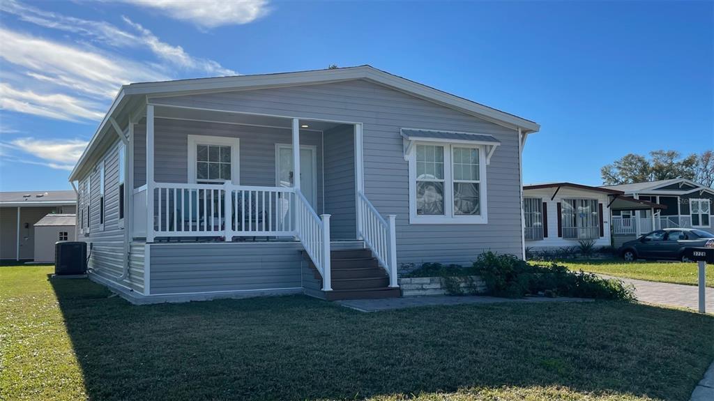 Picture of 3728 Binnacle Drive, Tampa, FL 33611