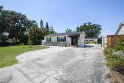 Picture of 3315 W Pearl Avenue, Tampa, FL 33611