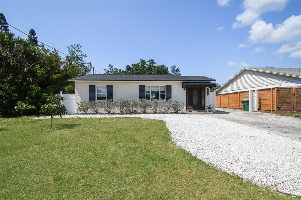 Picture of 3315 W Pearl Avenue, Tampa, FL 33611