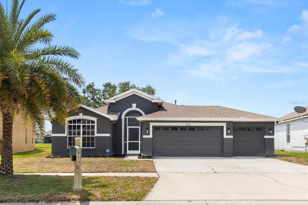 Picture of 7606 Nottinghill Sky Drive, Apollo Beach, FL 33572