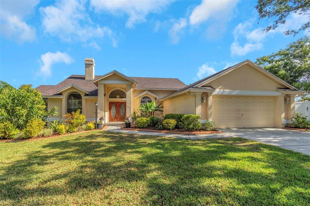 Picture of 3908 Lithia Ridge Boulevard, Valrico, FL 33596