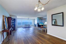 Picture of 6020 Shore Boulevard S Unit 503, Gulfport, FL 33707