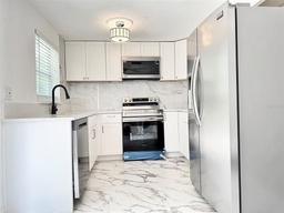 Picture of 8399 78Th Avenue N, Seminole, FL 33777