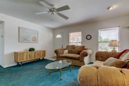 Picture of 6421 Wilshire Drive, Tampa, FL 33615