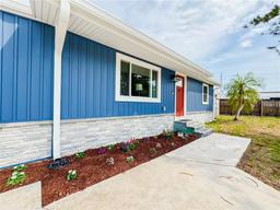 Picture of 5307 47Th Street Court E, Bradenton, FL 34203
