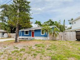 Picture of 5307 47Th Street Court E, Bradenton, FL 34203