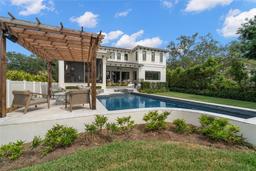 Picture of 419 S Shore Crest Drive, Tampa, FL 33609
