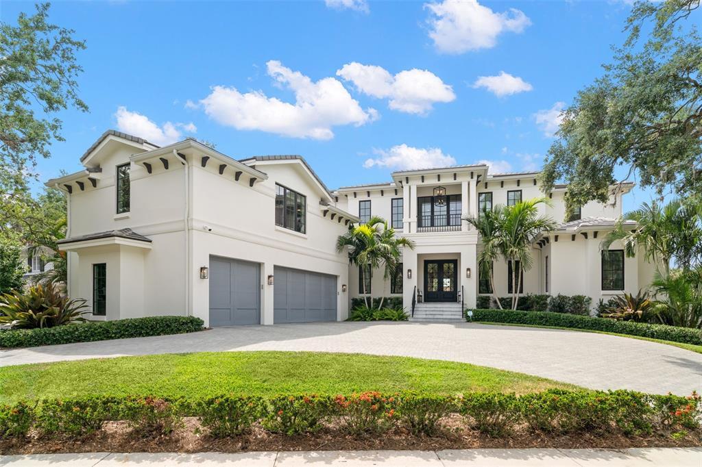 Picture of 419 S Shore Crest Drive, Tampa, FL 33609