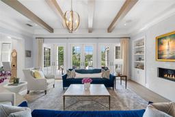 Picture of 419 S Shore Crest Drive, Tampa, FL 33609