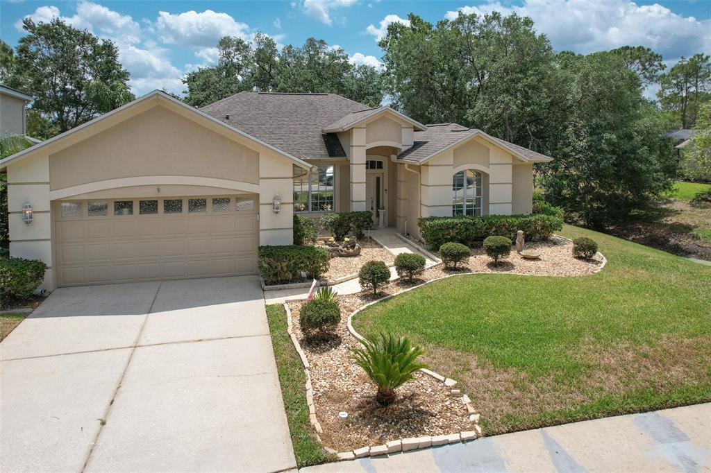 Picture of 3350 Stonebridge Trl, Valrico, FL 33596