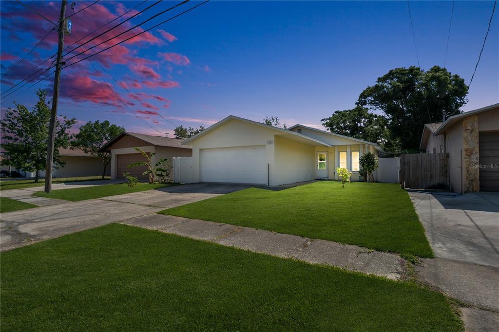 Picture of 6841 46Th Street N, Pinellas Park, FL 33781