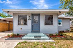 Picture of 609 25Th Avenue W, Bradenton, FL 34205