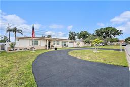 Picture of 6130 50Th Avenue N, Kenneth City, FL 33709