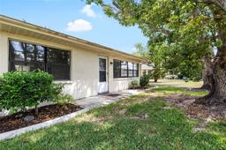 Picture of 1530 Ingram Drive Unit 1530, Sun City Center, FL 33573