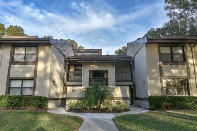 Picture of 124 Woodlake Wynde, Oldsmar, FL 34677