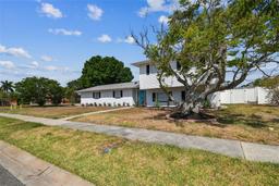 Picture of 8413 Lopez Drive, Tampa, FL 33615