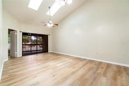 Picture of 2924 S Semoran Boulevard Unit D2, Orlando, FL 32822