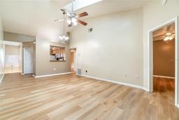 Picture of 2924 S Semoran Boulevard Unit D2, Orlando, FL 32822
