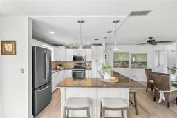Picture of 6190 80Th Street N Unit 102, St Petersburg, FL 33709