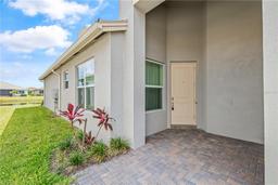 Picture of 4914 Sienna Isles Avenue, Wimauma, FL 33598