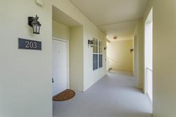 Picture of 1630 Common Way Road Unit 203, Orlando, FL 32814