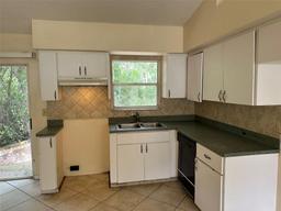 Picture of 650 Palm Place, Safety Harbor, FL 34695
