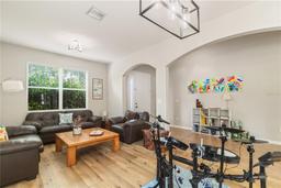 Picture of 2903 Cypress Bowl Road, Lutz, FL 33558