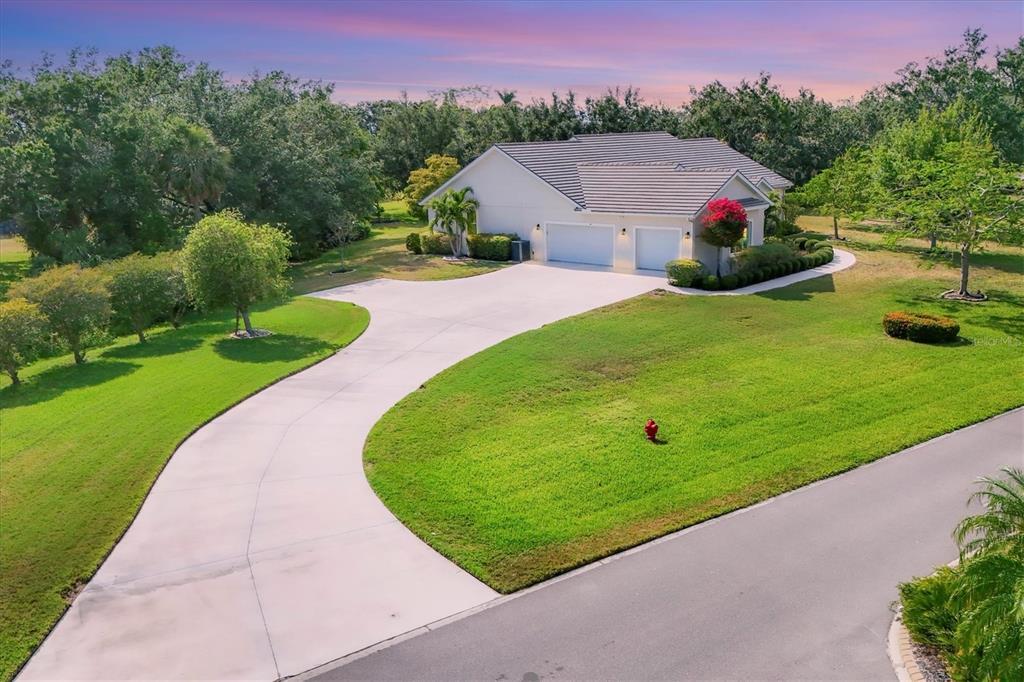 Picture of 6102 9Th Avenue Cir Ne, Bradenton, FL 34212