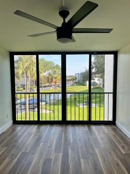 Picture of 2424 W Tampa Bay Boulevard Unit 203, Tampa, FL 33607