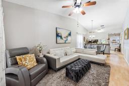 Picture of 1017 Love Ln Unit 34, Apopka, FL 32703